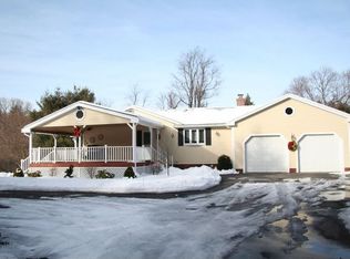581 Great Rd, Stow, MA 01775