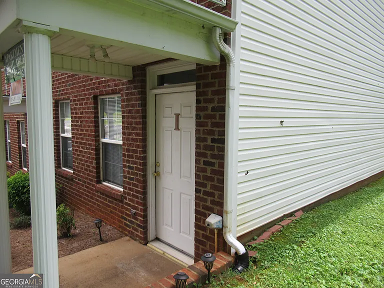 110 Mechanic St #I — Photo 4