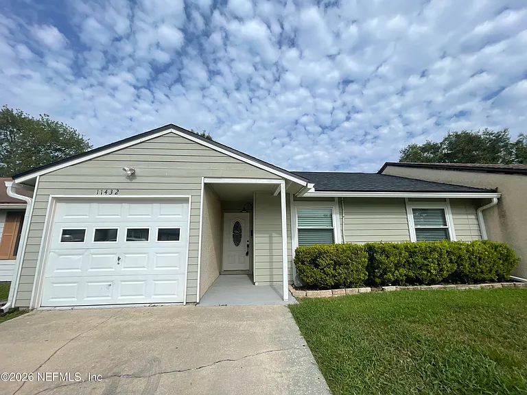 11432 Skipjack Way S — Photo 1