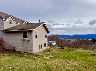 51325 Hubbard Ln, Homer, AK 99603