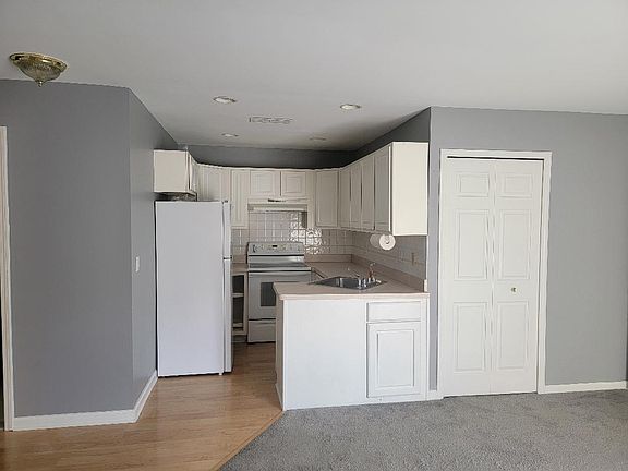 2nd image of 16160 Clarkson Dr APT 19