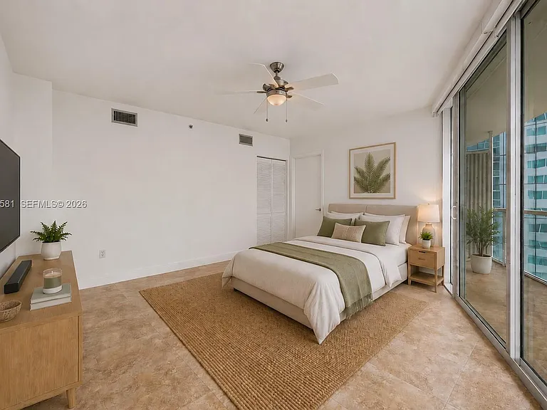 665 NE 25th St #1504 — Photo 5