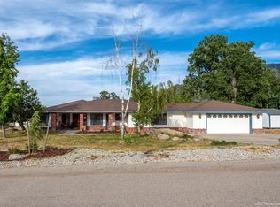 27800 Preakness Dr, Tehachapi, CA 93561