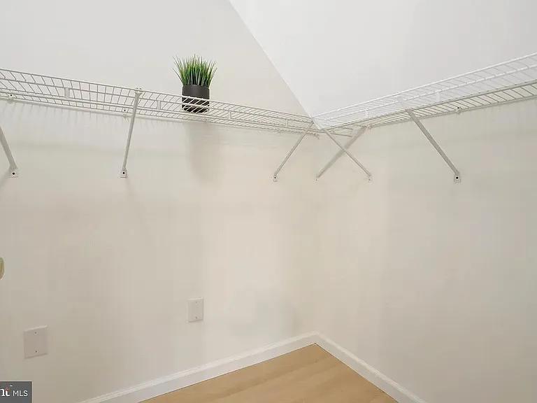 6703 Oak Dr — Photo 14