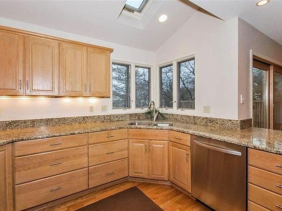 4th image of 3805 Wynnstone Dr