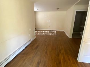 7464 N Greenview Ave #G, Chicago, IL 60626