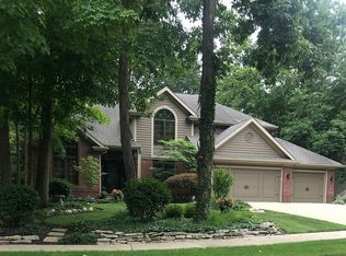 2814 Woodhollow Trl, Fort Wayne, IN 46825