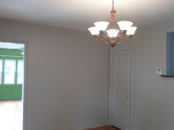 4th image of 1822 Franklin St