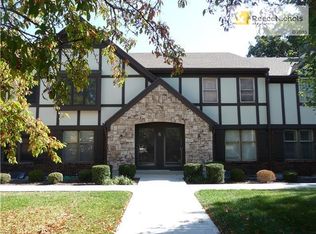 10567 Riley St, Overland Park, KS 66212