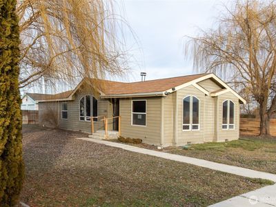 2609 S 72nd Avenue, Yakima, WA, 98903