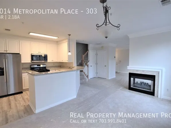 7014 Metropolitan Pl APT 303, Falls Church, VA 22043