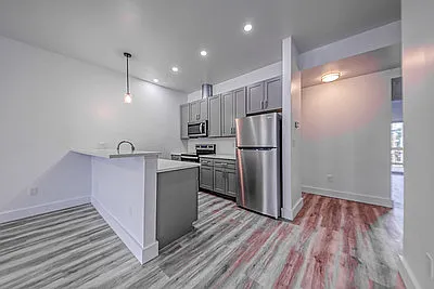 3005-3007 Brereton St #3 — Photo 10