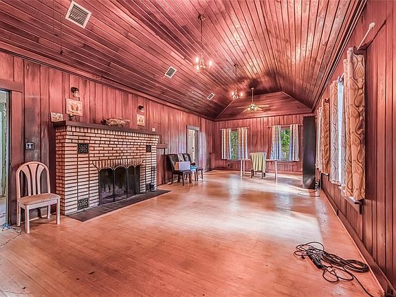 3rd image of 4849 King Lake Dr