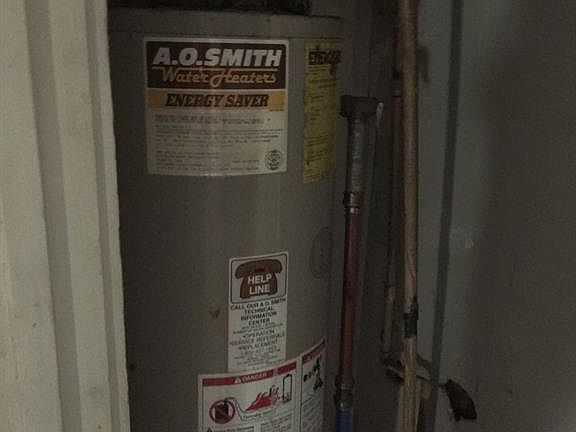 5th image of 507 Hodge St