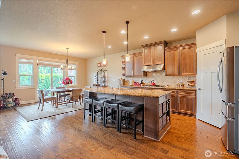 2nd image of 1822 S Dusky Drive