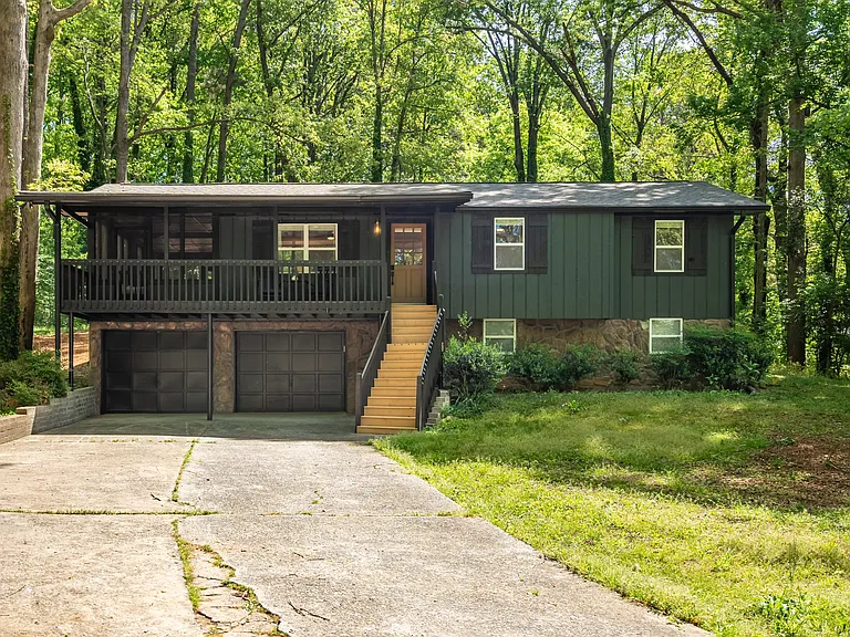 Friar Tuck Rd — Photo 33
