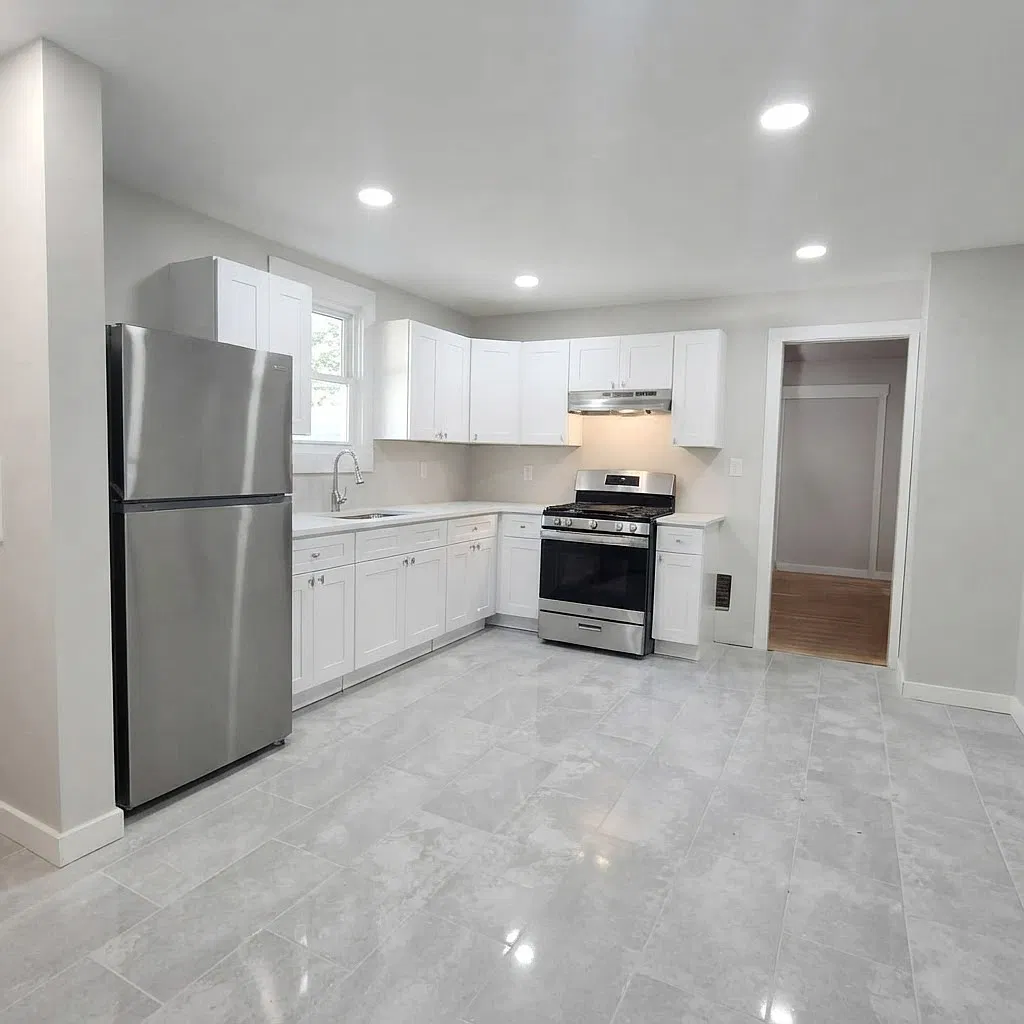 6 bed, 2792 sqft, $3,200 — Photo 1