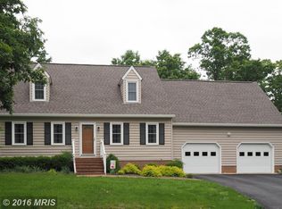 407 Fern Ct, Fredericksburg, VA 22408