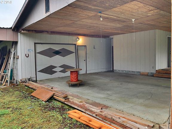 3rd image of 209 NW 107th St