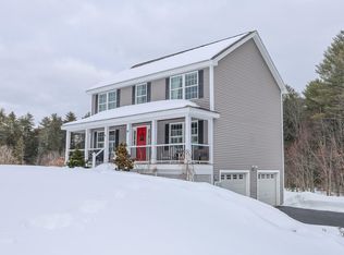 16 Molly Way, Epping, NH 03842
