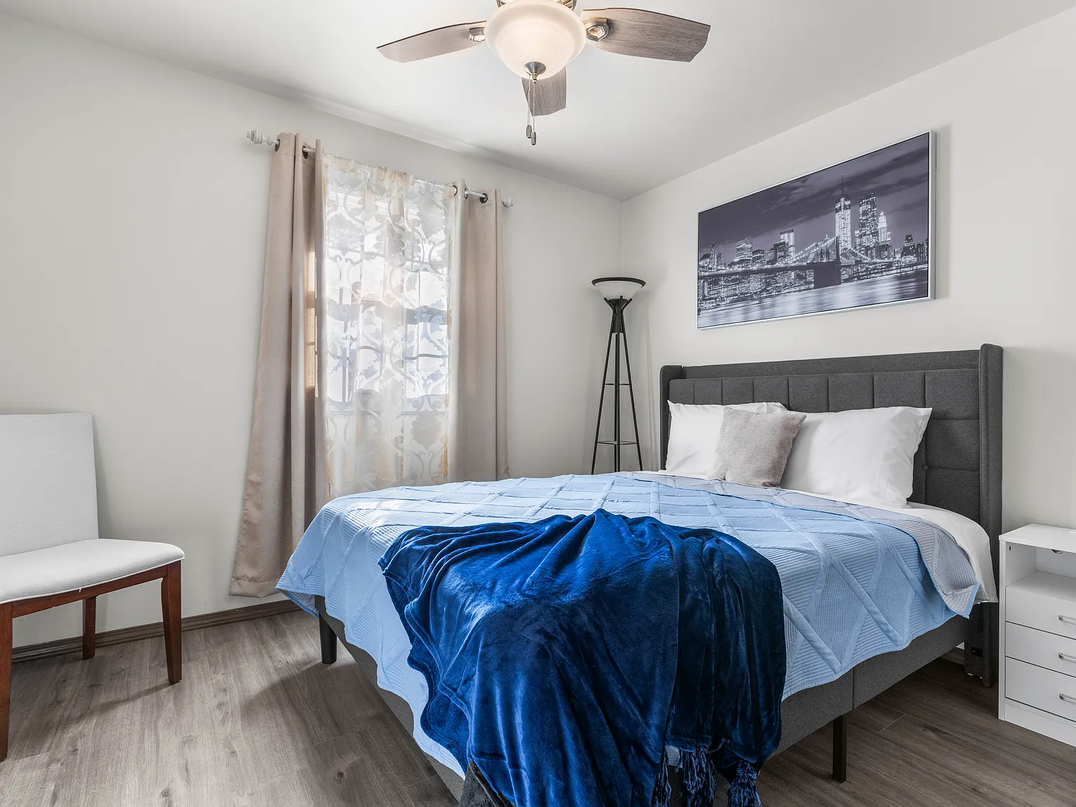 2550 Bordeaux Dr — Photo 3