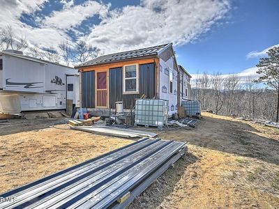 174 Teaberry Rd, Roan Mountain, TN, 37687