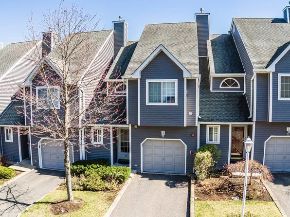 7 Eagle Ridge Way #7, Nanuet, NY 10954