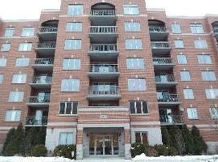 430 S Western Ave UNIT 402, Des Plaines, IL 60016