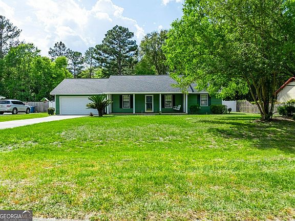 2nd image of 565 S Oaks Ct