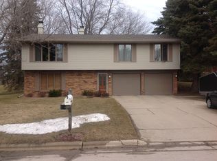 3329 Nautical Ave, Green Bay, WI 54311