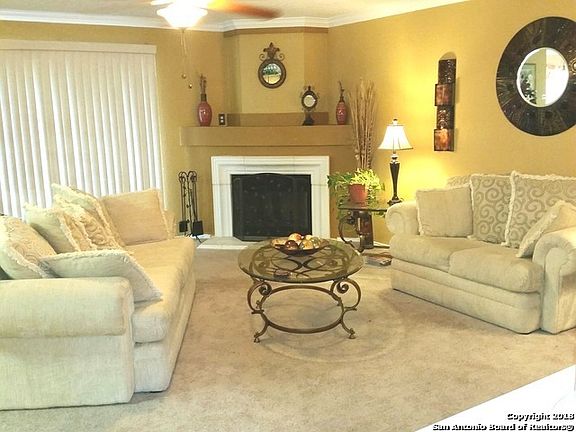 3rd image of 11724 Paddlebrook