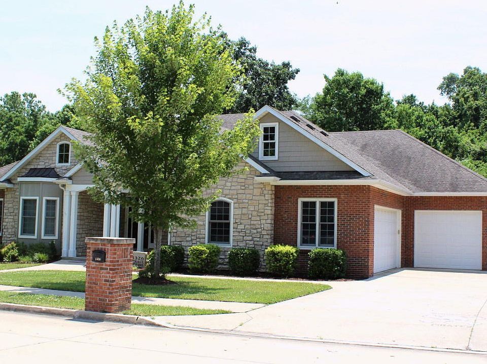 Main Photo/Front of Home