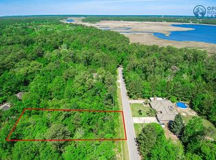 Magnolia St, Ocean Springs, MS 39564