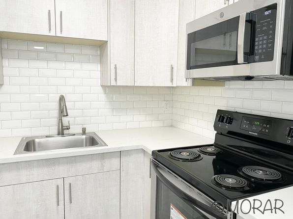 14702 Washington Ave SW #3