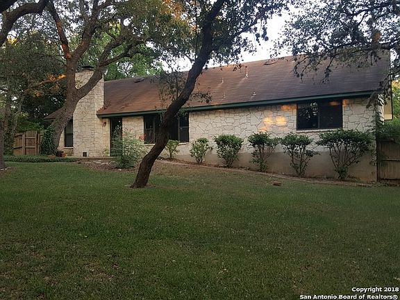 2nd image of 19735 Encino Way