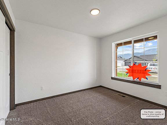 5th image of 13248 N International St