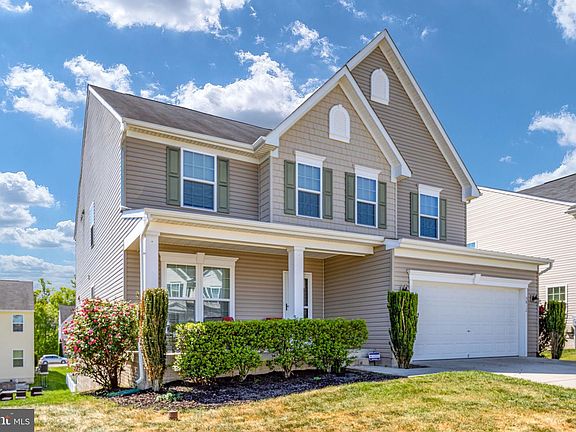 2nd image of 5812 Spruce Valley Dr