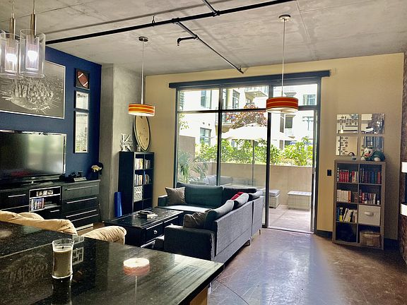 5th image of 1050 Island Ave Unit 211