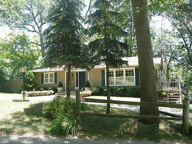 1st image of 5457 N Sunnyshore Ln
