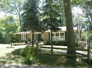 5457 N Sunnyshore Ln, Janesville, WI 53545