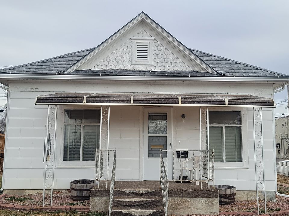 1st image of 409 N St