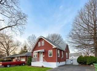 136 Raritan Rd, Linden, NJ 07036