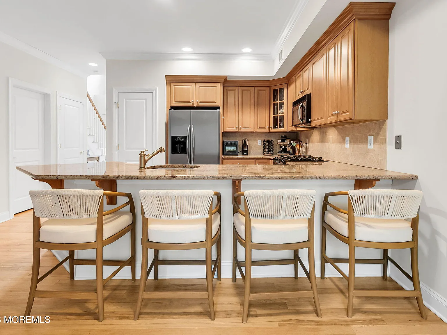 2 bed, 2.5 bath, $3,800 — Photo 3
