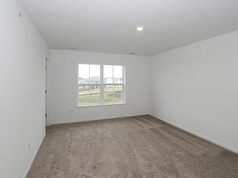 2252 Stonegate Rd — Photo 20