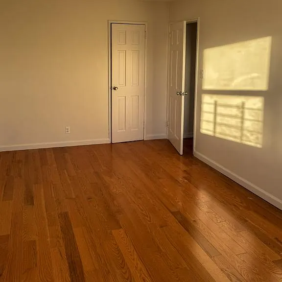 1824 Rockaway Pkwy — Photo 14