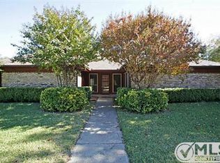 306 Kingsbridge Dr, Garland, TX 75040