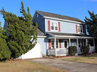 302 Kevin Ct, Newport, NC 28570