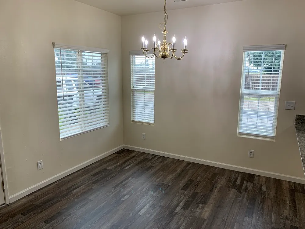 3 bed, 2.5 bath, 1458 sqft, $2,025 — Photo 4