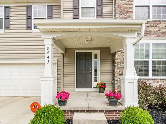 3rd image of 8443 Viola Way