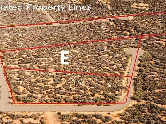 3rd image of 402E E Raider Way #6